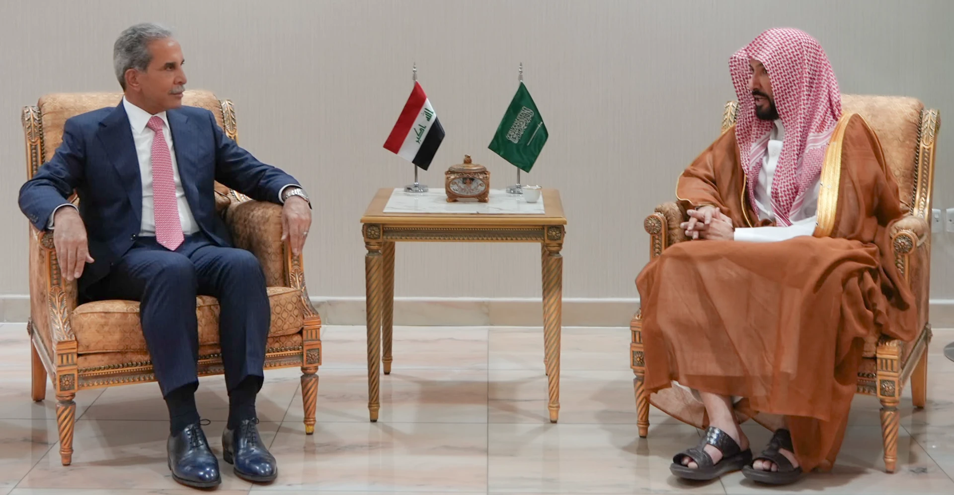 شفق نيوز..زيدان يبحث في الرياض تعزيز التعاون في المجالات القضائية والقانونية