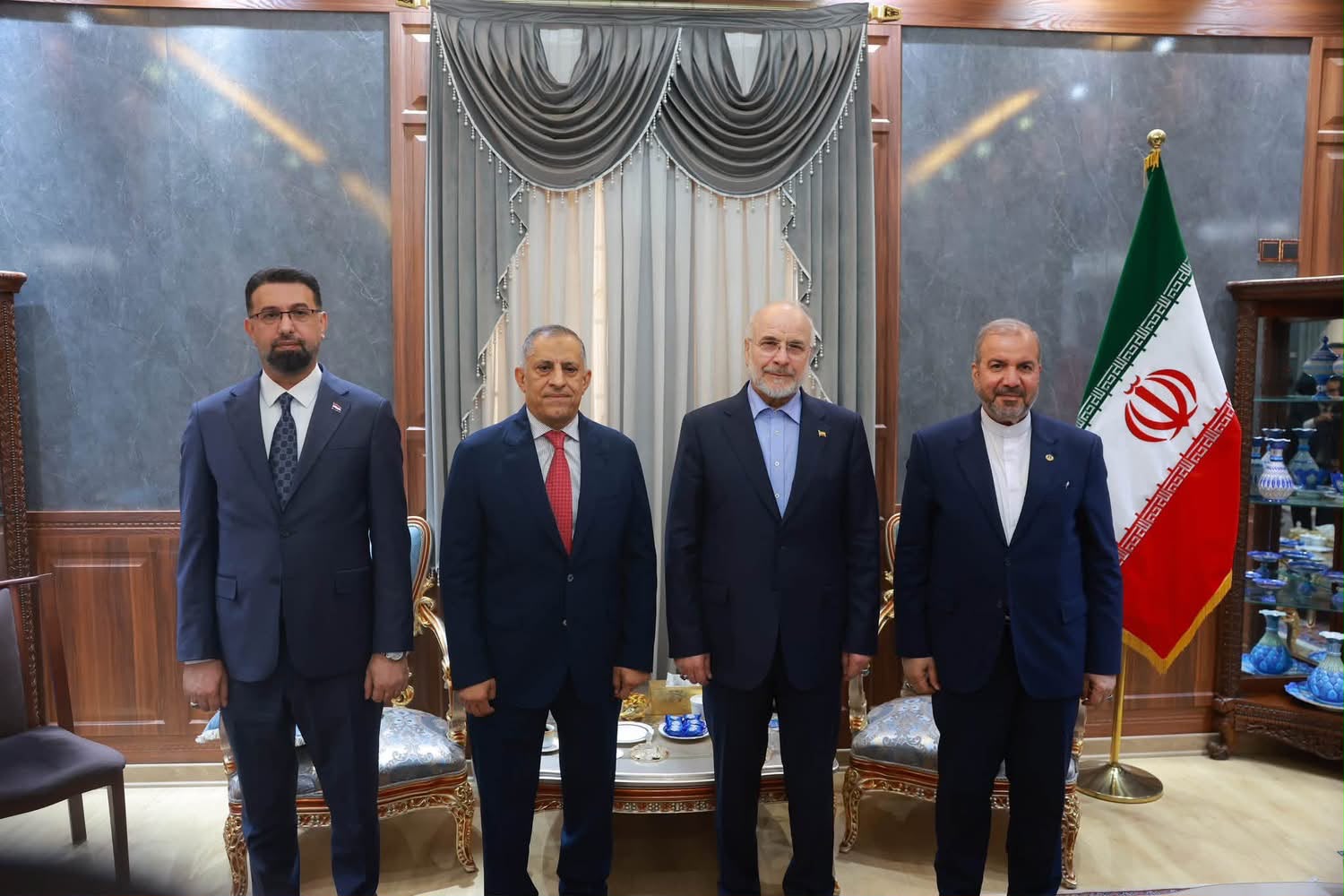 العبودي لقاليباف: الحكومة العراقية ماضية في حصر السلاح بيد الدولة