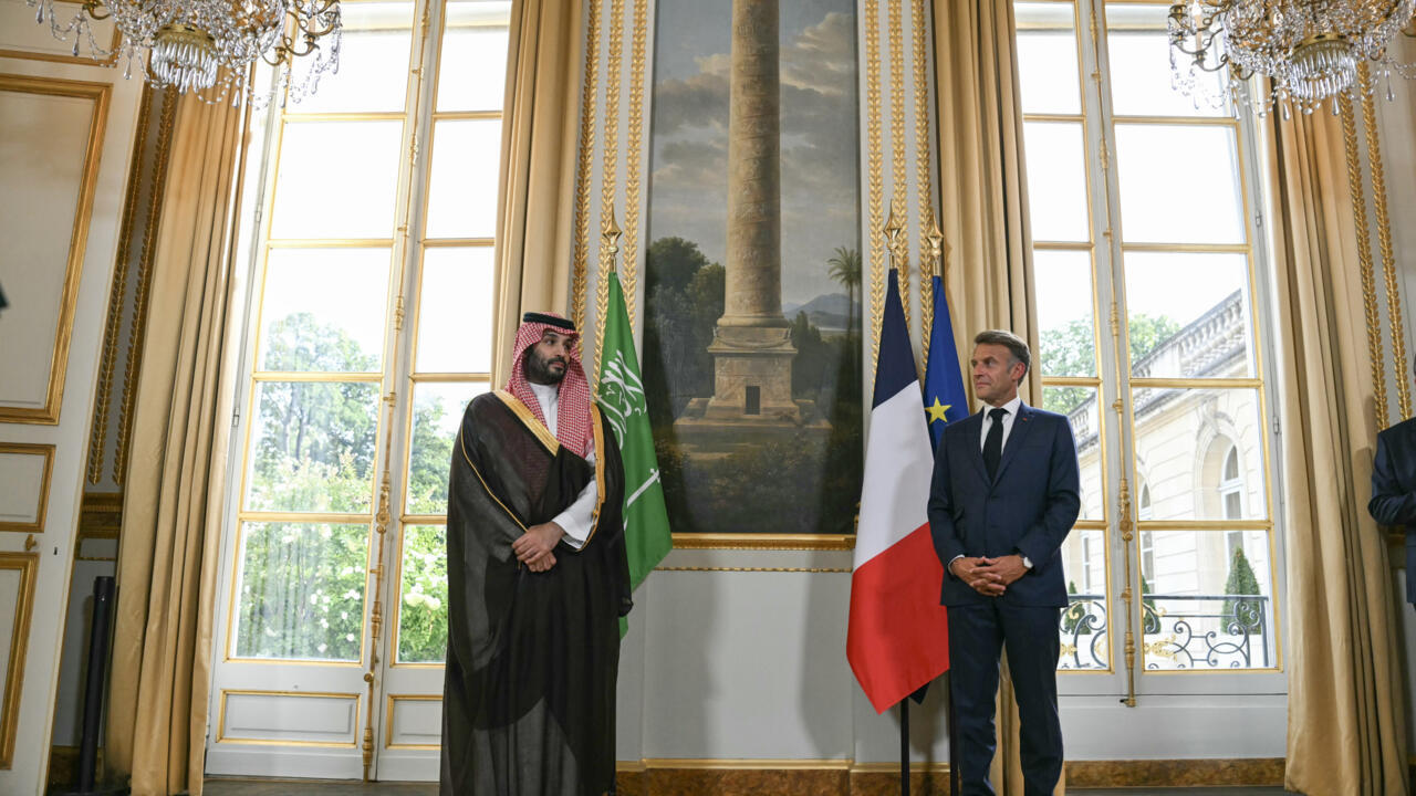 السعودية وفرنسا تعزّزان شراكتهما في ظل إعادة تشكيل توازنات الشرق الأوسط.