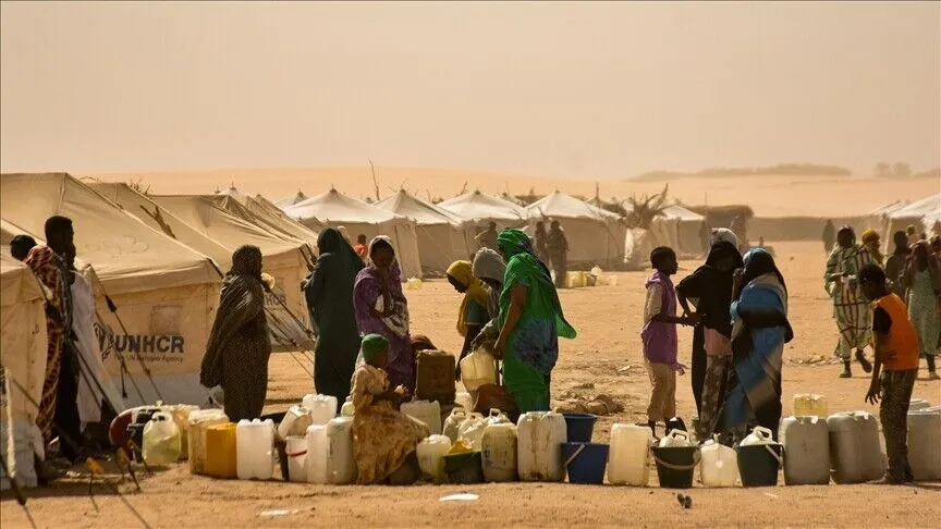 السودان.. تسليم 5450 خيمة مقدمة من تركيا لنازحين في دارفور