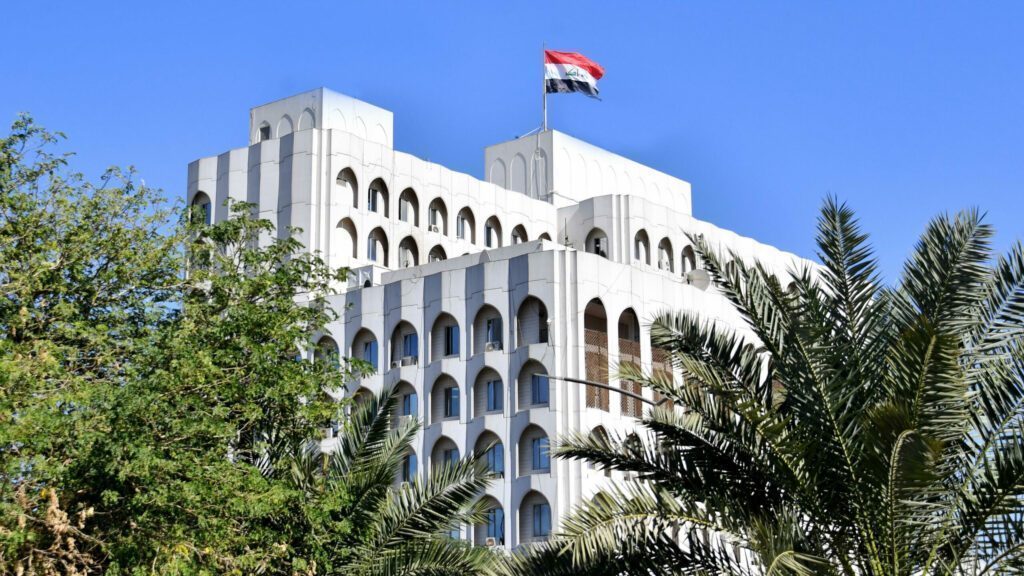 العراق يرحب بالنتائج الايجابية لمباحثات قيادات «قسد» والحكومة السورية
