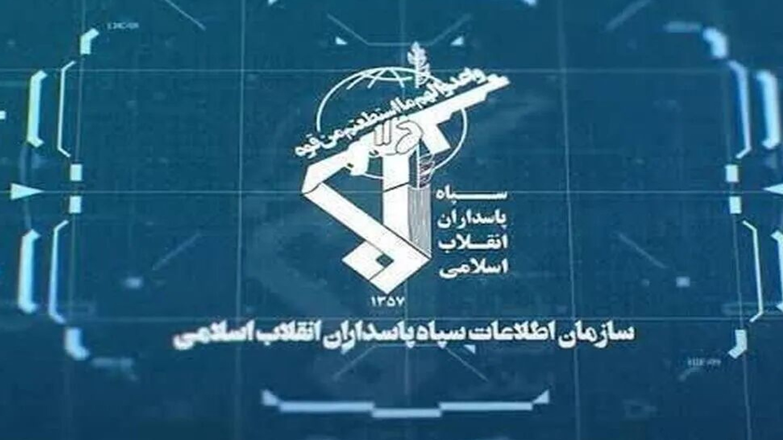 طهران تؤكد استمرار سيادتها على مضيق هرمز وتعلن الانتقال إلى مرحلة “المبادرة الاستراتيجية”