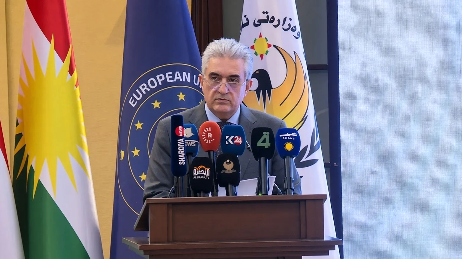 وزير داخلية إقليم كردستان يعلن توقيع مذكرة تفاهم لاستحصال الغرامات المرورية بشكل متبادل مع بغداد
