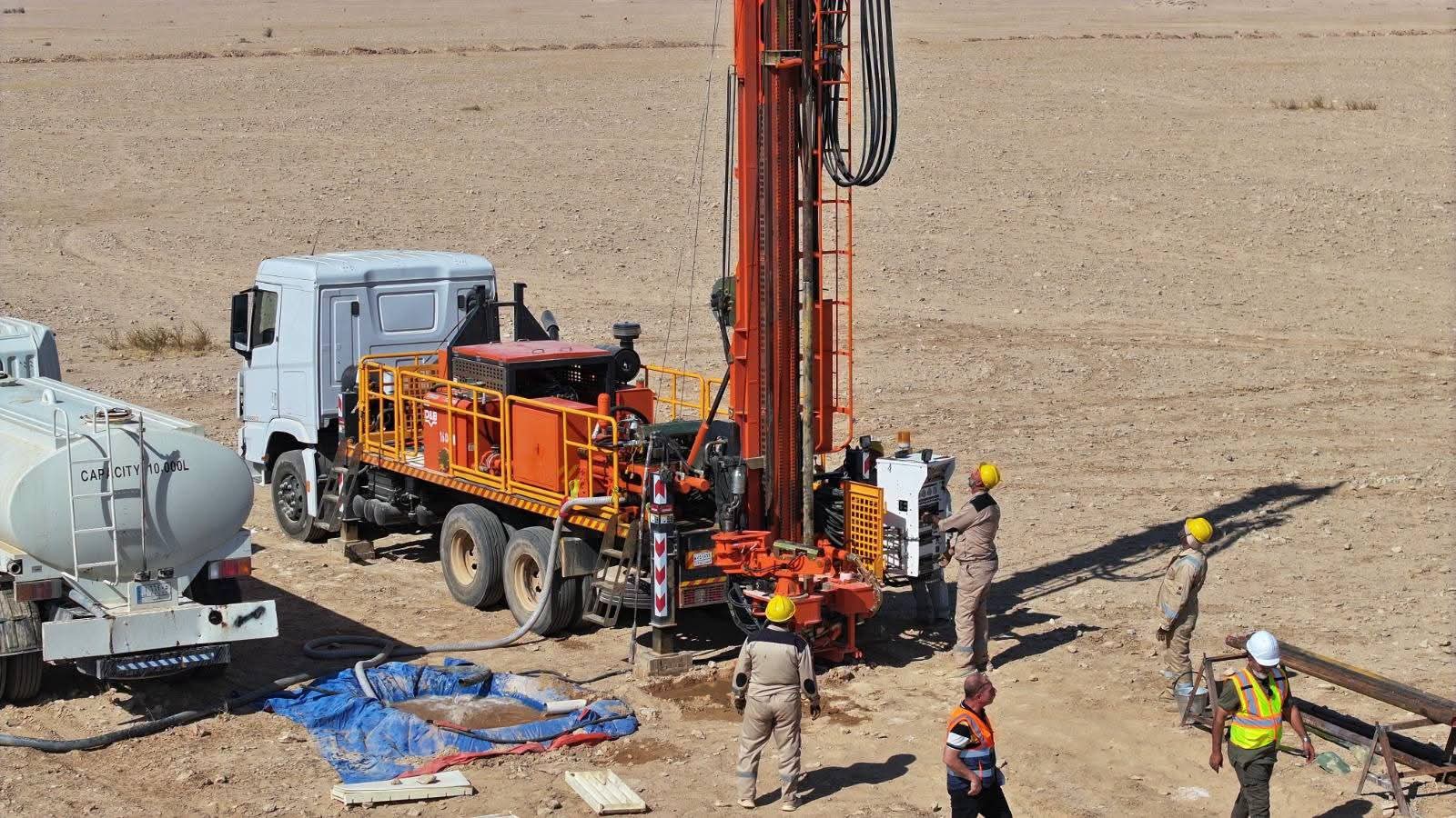 هيئة المسح الجيولوجي تُطور احتياطي الصخور الجيرية جنوب النجف لدعم صناعة السمنت