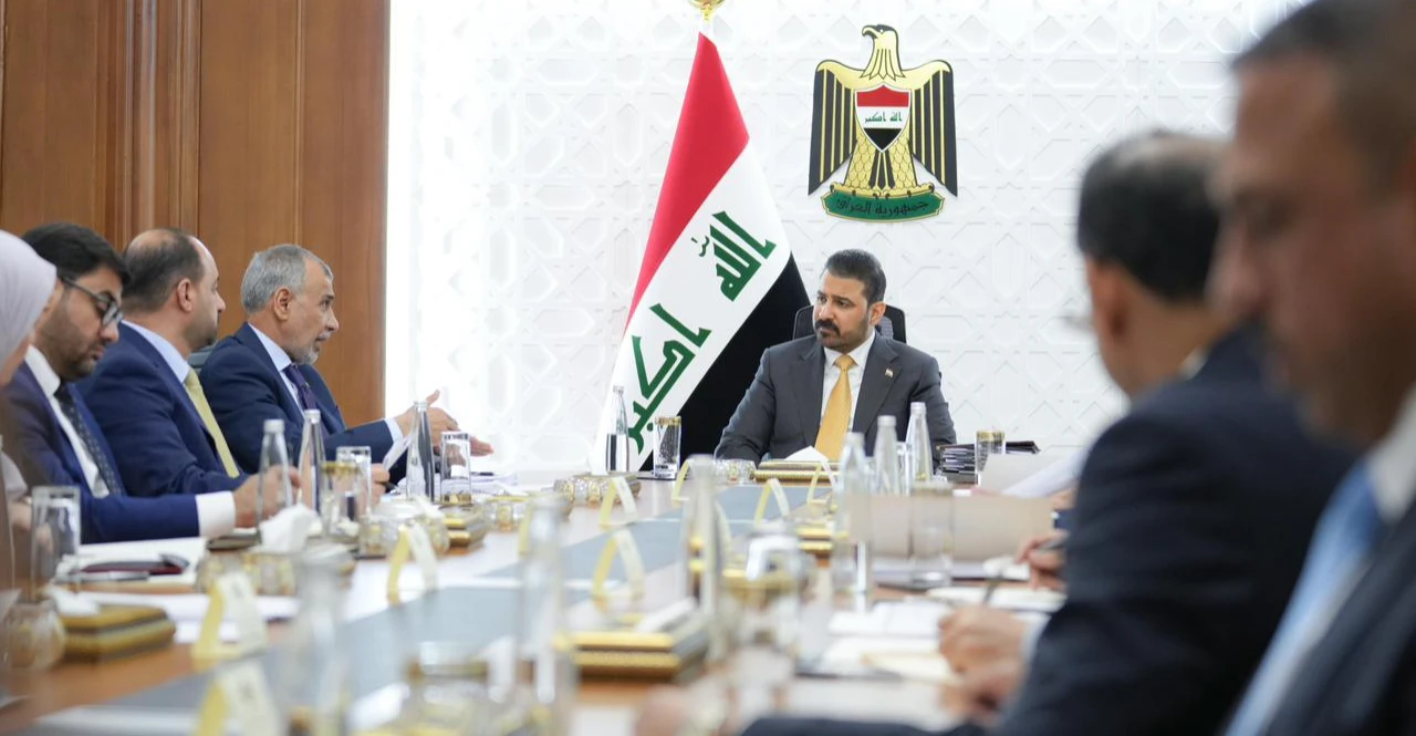 شفق نيوز..الزيدي يوجه بتخصيص 1000 دونم في كل محافظة لتنفيذ مشاريع صناعية “محلية”