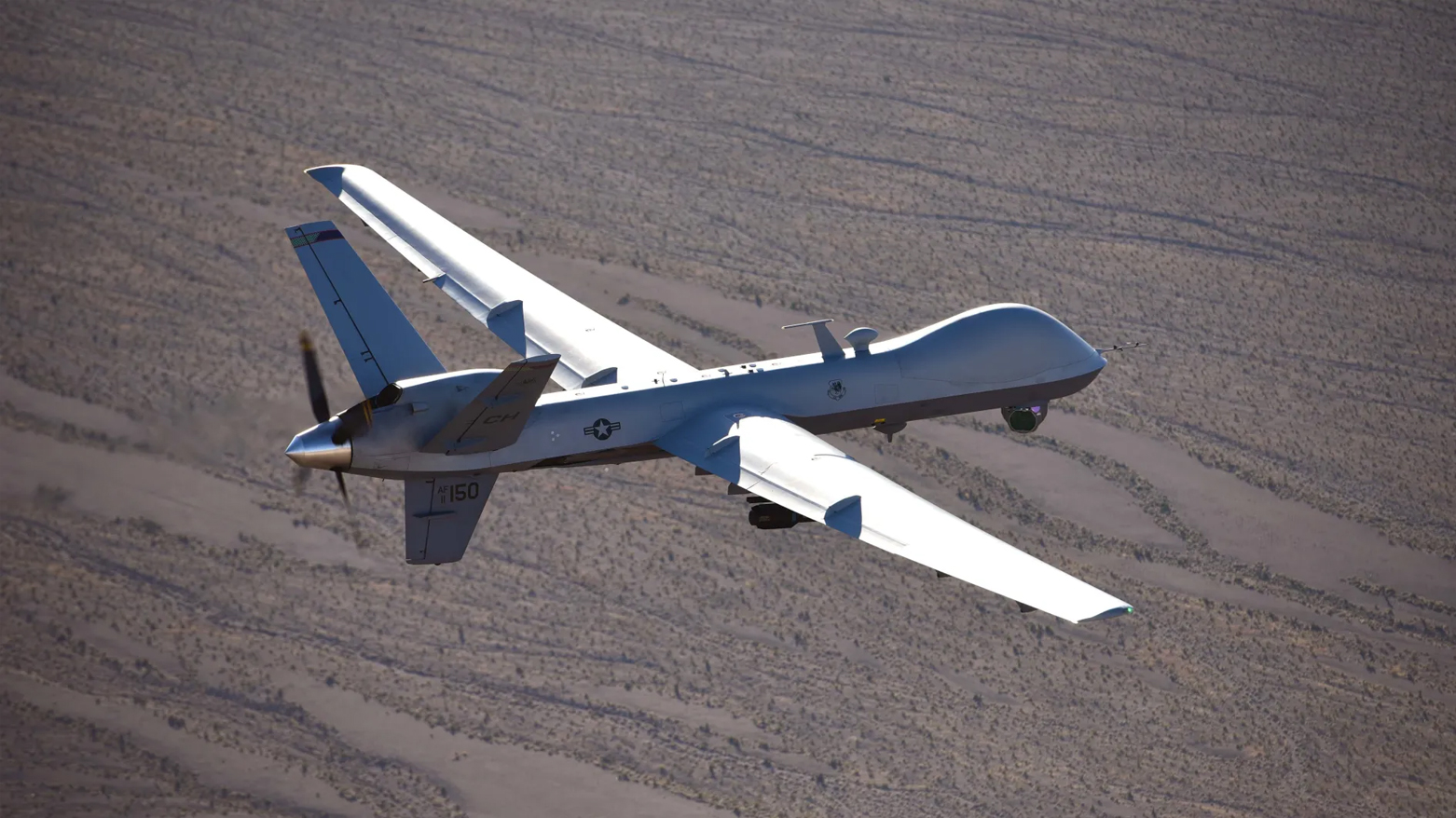 الحرس الثوري يعلن إسقاط مسيّرة أمريكية من طراز “MQ-9” فوق مضيق هرمز وسط تصعيد متبادل