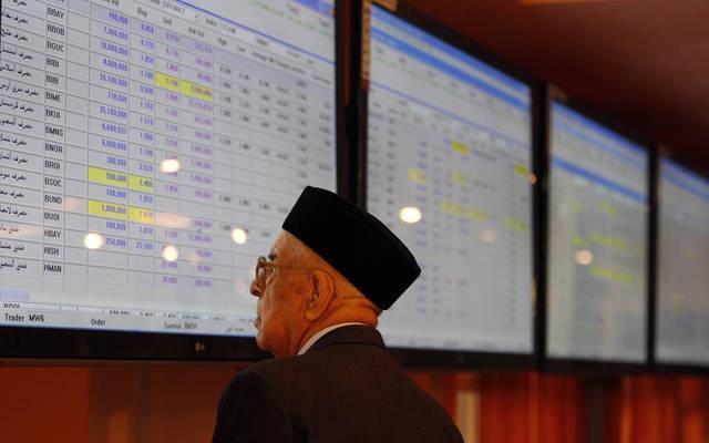 البورصة تفتح تعاملاتها على 154 ألف دينار لكل 100 دولار في بغداد » وكالة بغداد اليوم الاخبارية