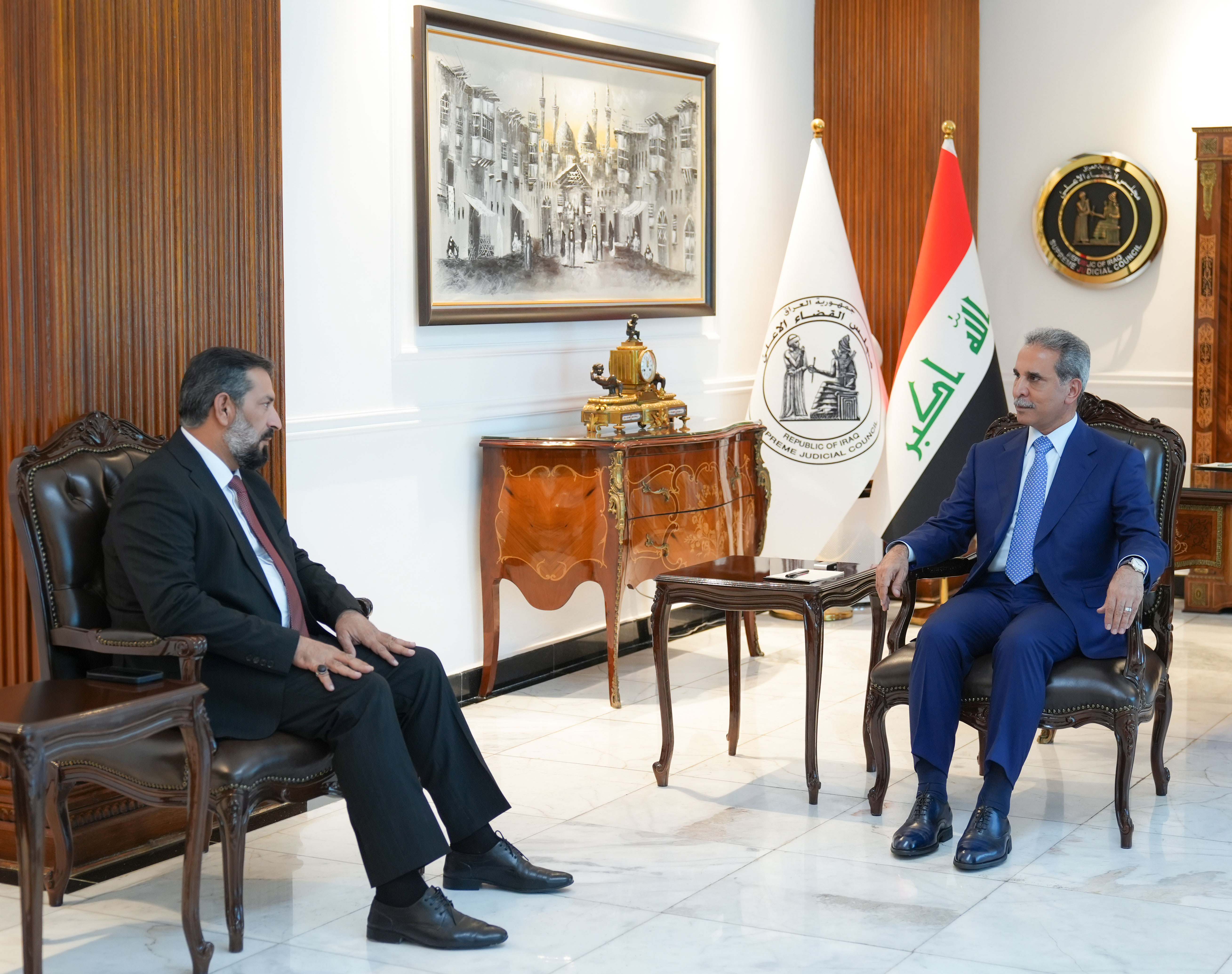 القاضي زيدان ومحافظ بابل يبحثان تعزيز التعاون بين القضاء وإدارة المحافظة
