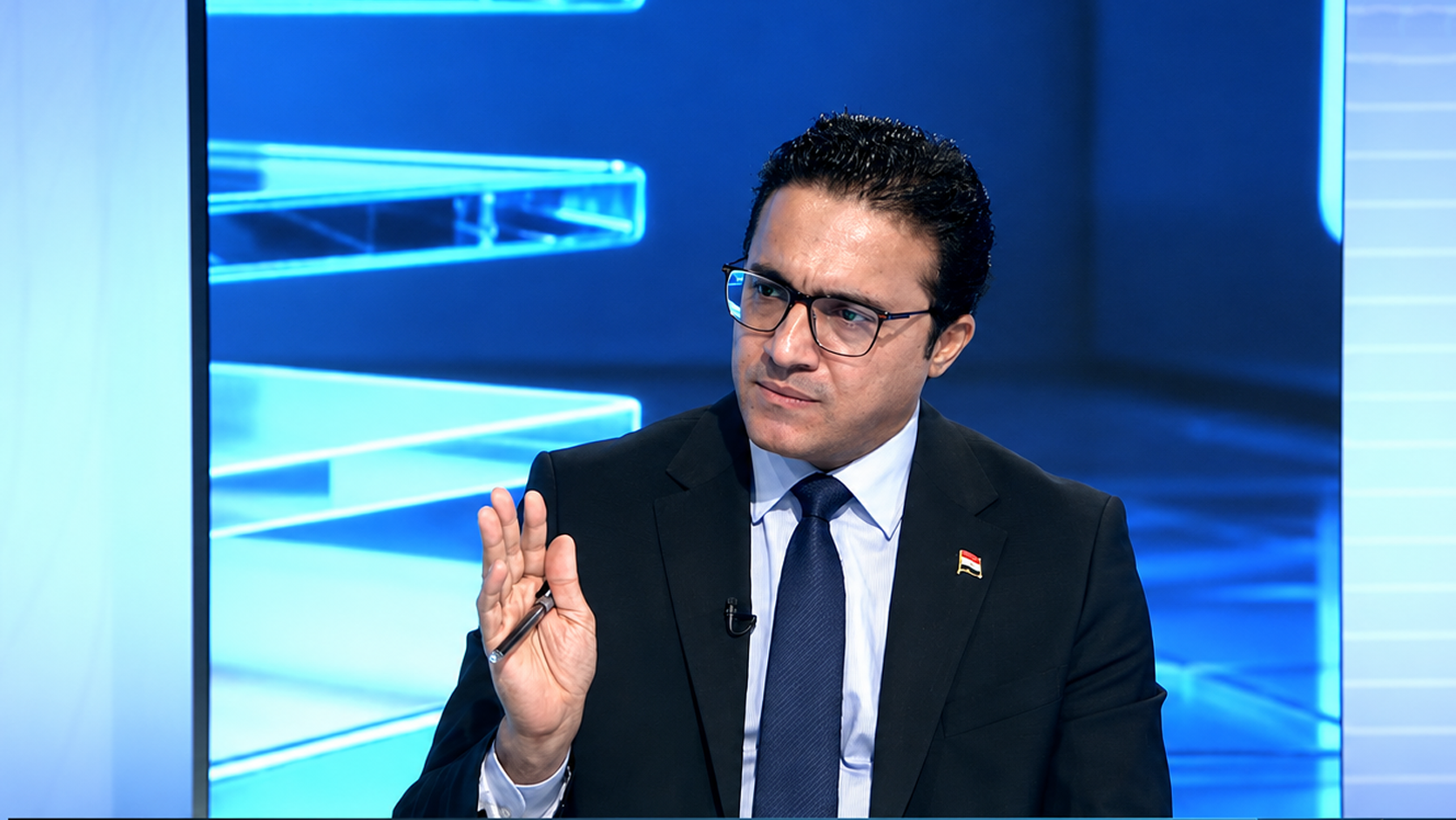 بشرى للعقود والأجراء اليوميين.. الحكومة فتحت ملفاتكم تمهيداً للتثبيت