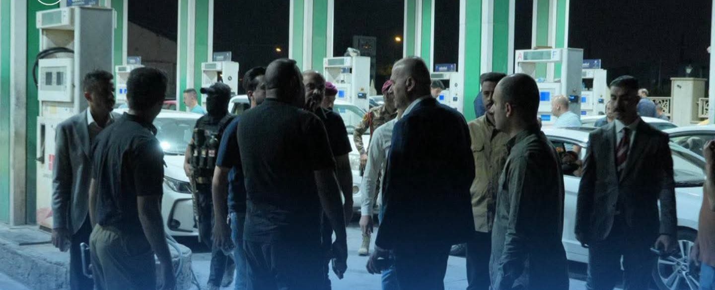 مدير أمن نينوى يتابع ميدانياً العمل بمحطات الوقود في الموصل ويوجه بمحاسبة المخالفين