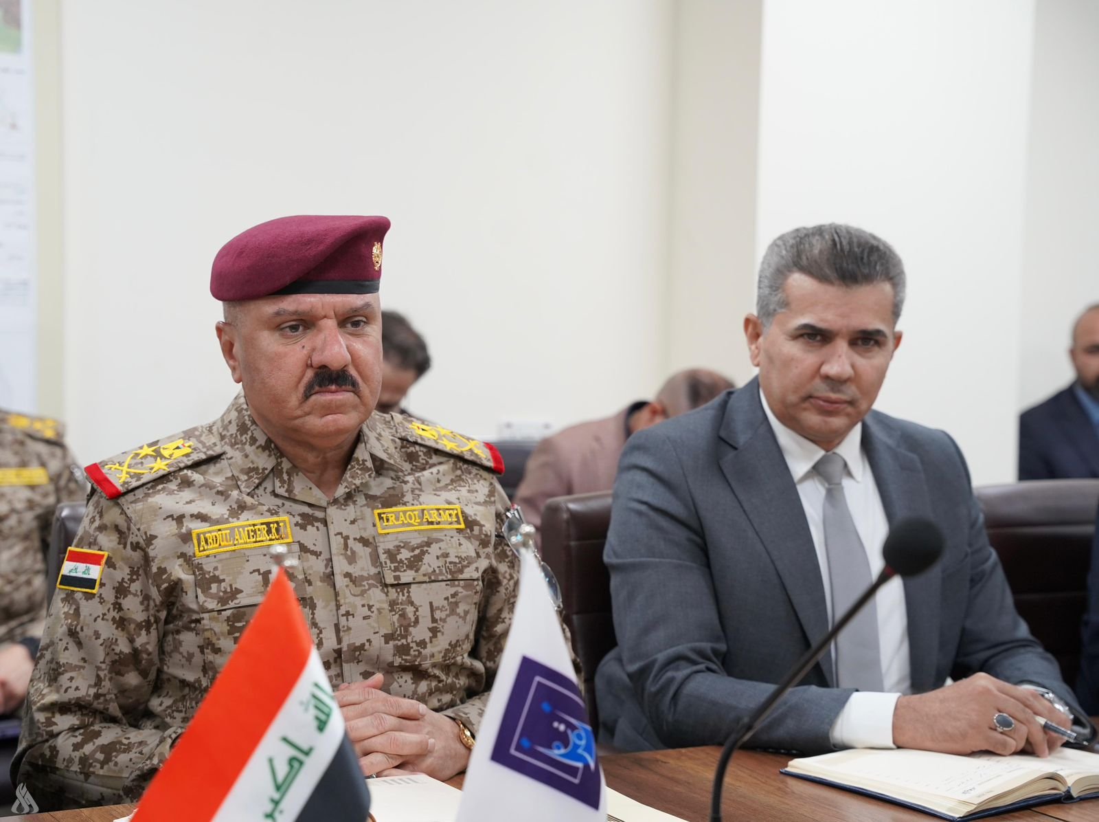 الشمري يناقش مع مفوضية الانتخابات المتطلبات الفنية والقانونية لاعتماد البطاقة الوطنية في الاقتراع » وكالة الانباء العراقية (واع)