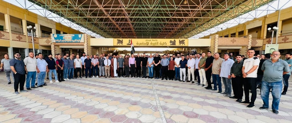 جامعة ميسان تحتج على تأخر صرف المرتبات وتوقف العلاوات والترفيعات(صور)
