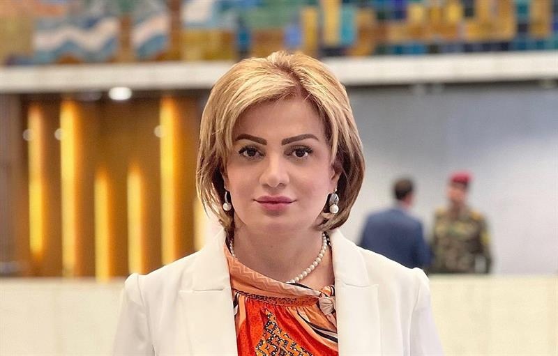 وزيرة الثقافة وكالة تنفي إلغاء منحة الصحفيين والفنانين: نعمل على تأمين السيولة » وكالة بغداد اليوم الاخبارية