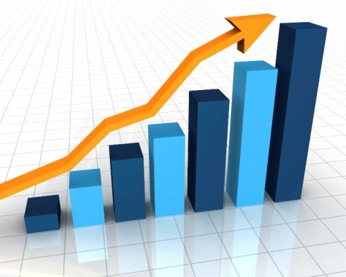 العامور يبحث مع فعاليات ومؤسسات نابلس التحديات الاقتصادية وتعزيز الشراكة ودعم صمود المواطنين