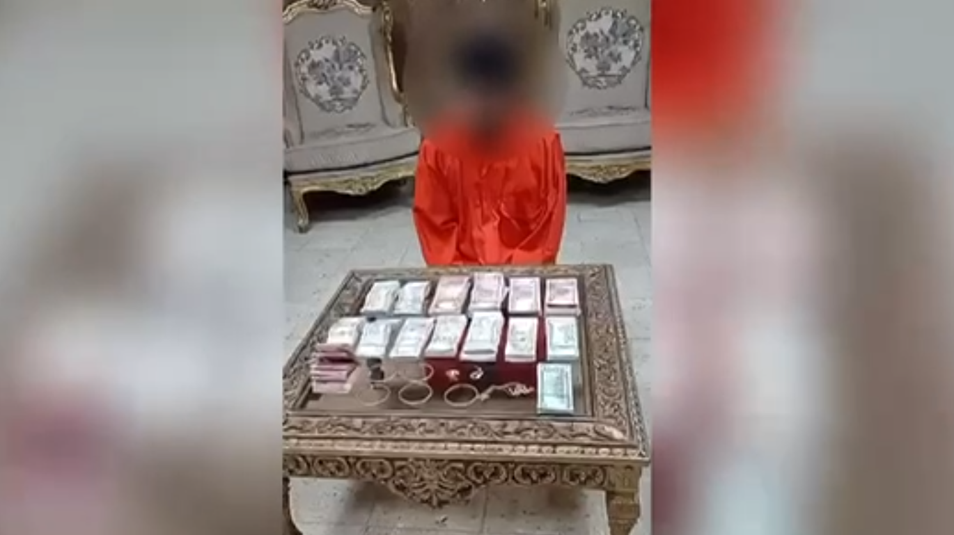 استغل سفر أصحابه لأربيل.. اعتقال متهم سرق ذهباً و50 مليوناً من منزل في الكرخ